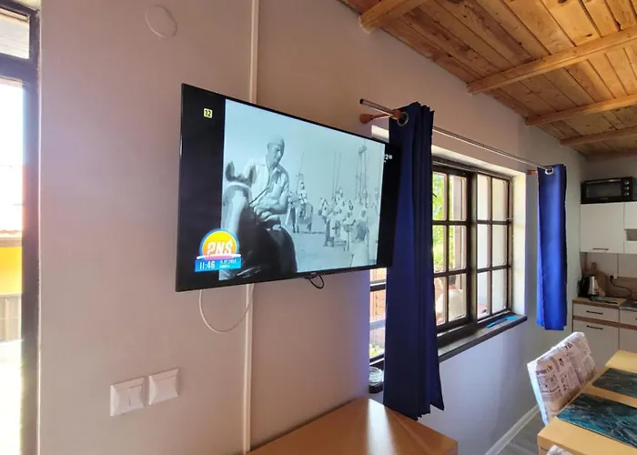 Murowany W Dolinie Symsarny Prázdninový dům *